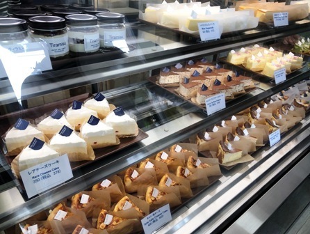 ニューオープン チーズケーキ専門店の絶品チーズケーキ チーズケーキマニア 愛知県江南市 たべりゃあ あそびゃあ ひろくま先生のブログ